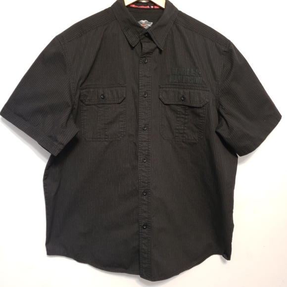 Harley-Davidson Other - HARLEY-DAVIDSON Black Button Down with Skull shirt